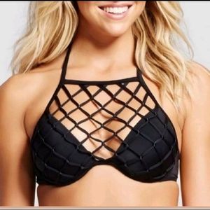 NWOT Macrame Black Halter Bikini Top Size 36C